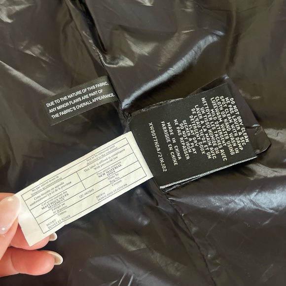 SAM. Freedom Glossy Down Puffer Vest MSRP$355 Luxury High-Performance L Large - Picture 12 of 15